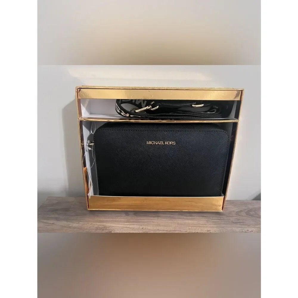 MICHAEL KORS Jet Set Large EW Xbody W/ WBG Leather Black NWT $ 198